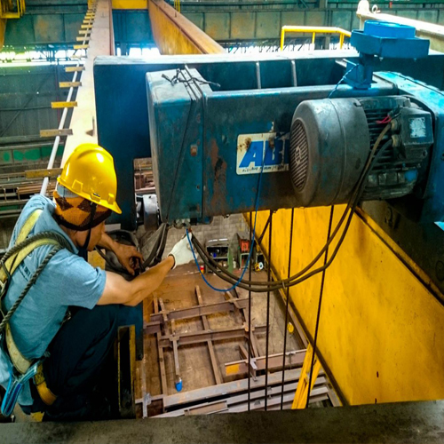 Sự cố và cách khắc phục khi sử dụng cầu trục 